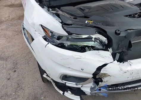 2019 Jeep Cherokee Overland 4X4 z USA, uszkodzony, nr VIN 1C4PJMJX9KD375847